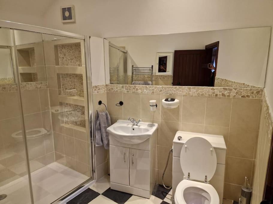 Joiners Arms - Studio Apartments Market Drayton Exteriör bild