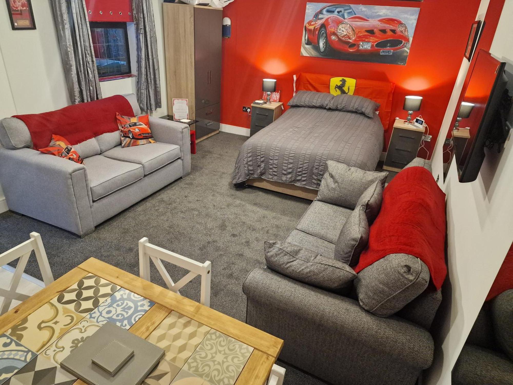 Joiners Arms - Studio Apartments Market Drayton Exteriör bild
