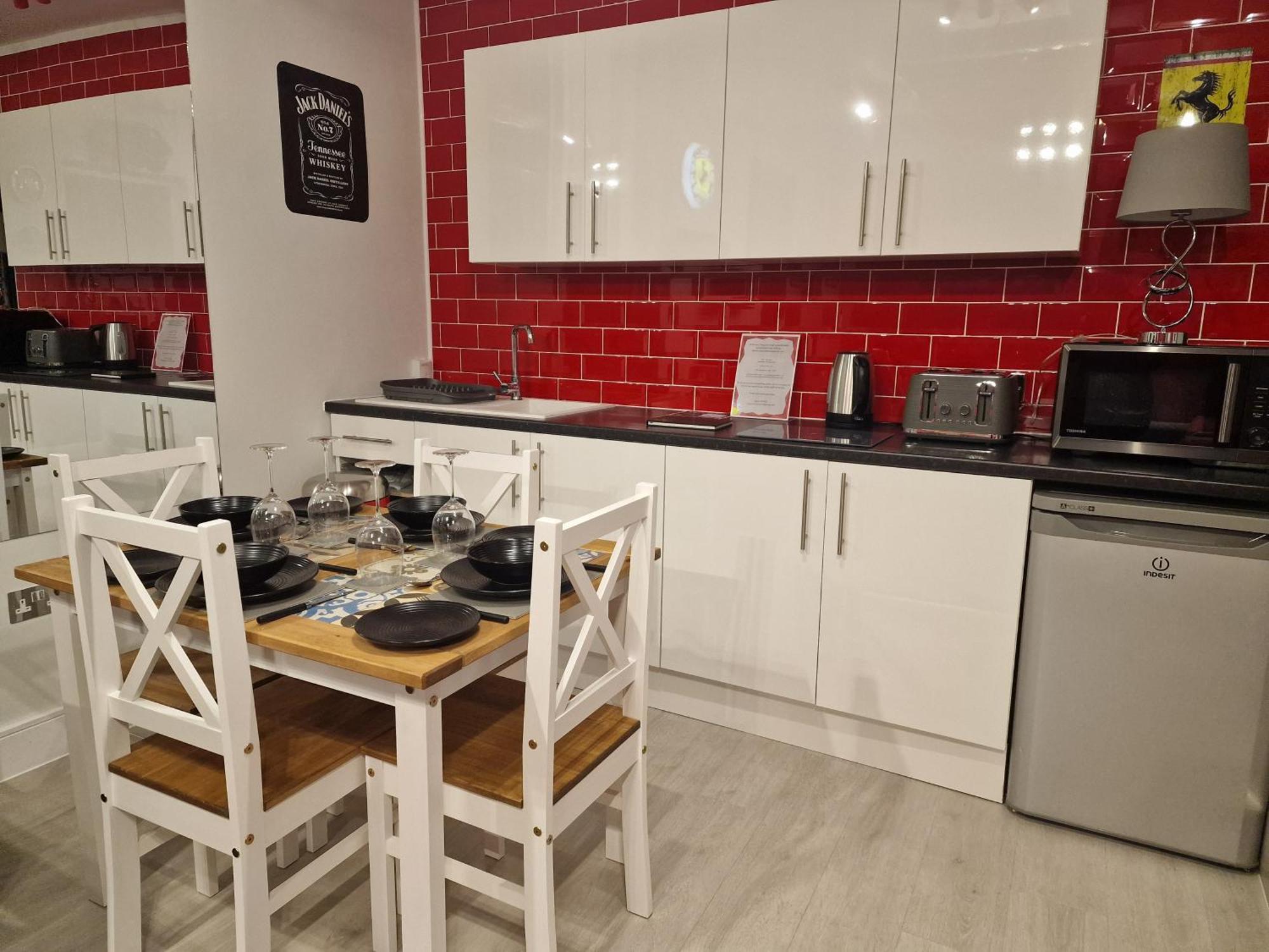 Joiners Arms - Studio Apartments Market Drayton Exteriör bild
