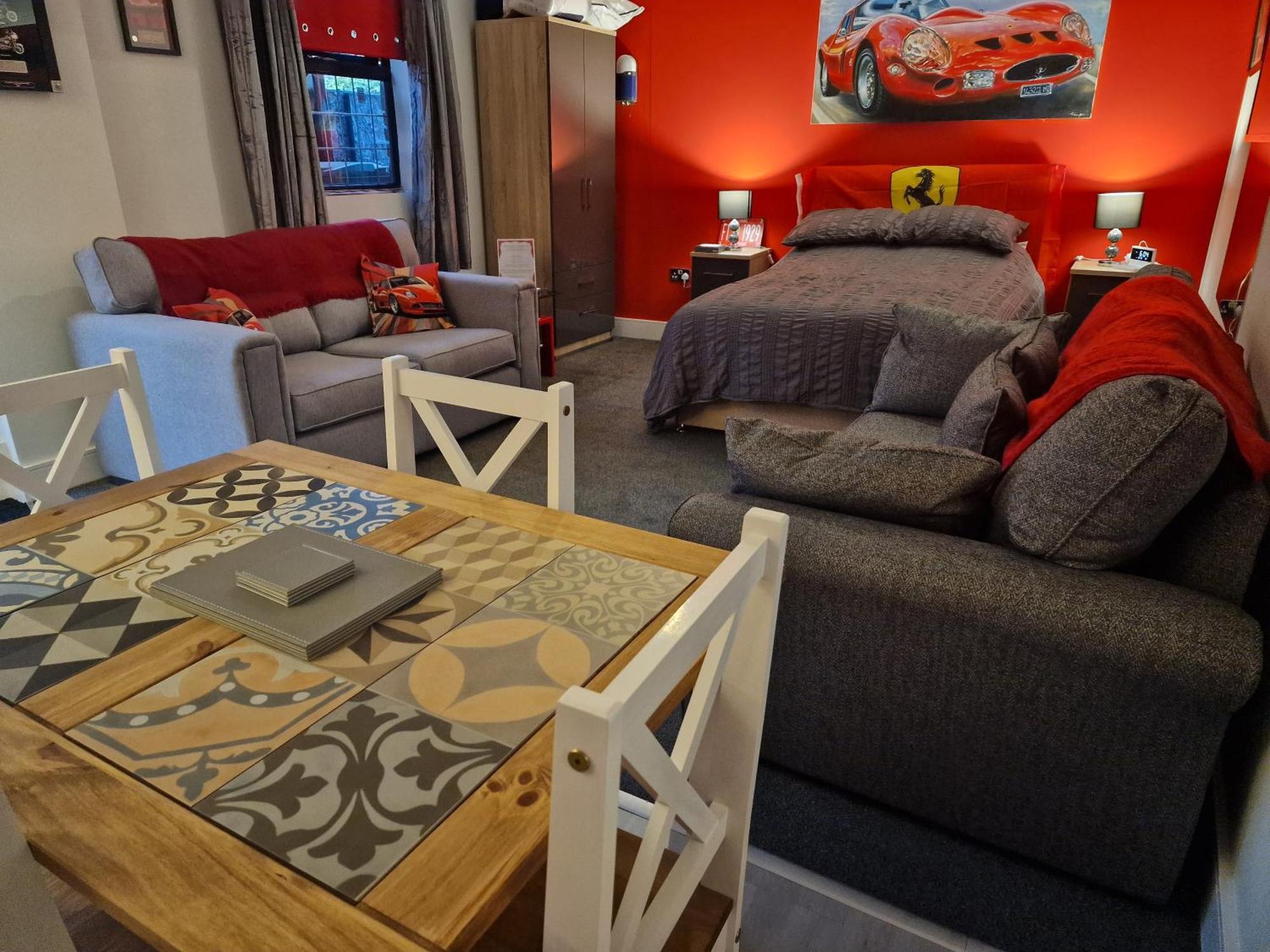 Joiners Arms - Studio Apartments Market Drayton Exteriör bild