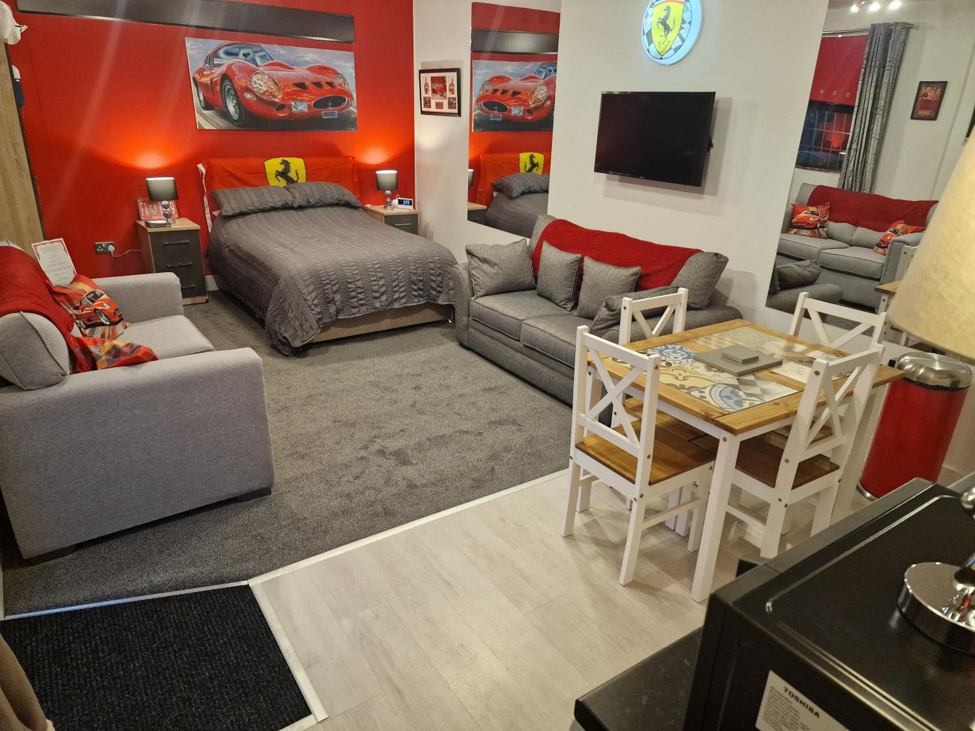 Joiners Arms - Studio Apartments Market Drayton Exteriör bild